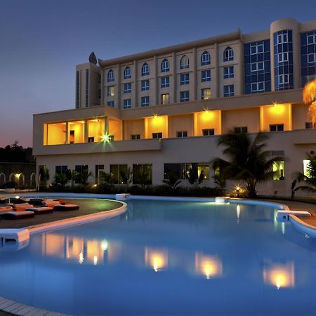 Azalai Hotel Котону Екстер'єр фото